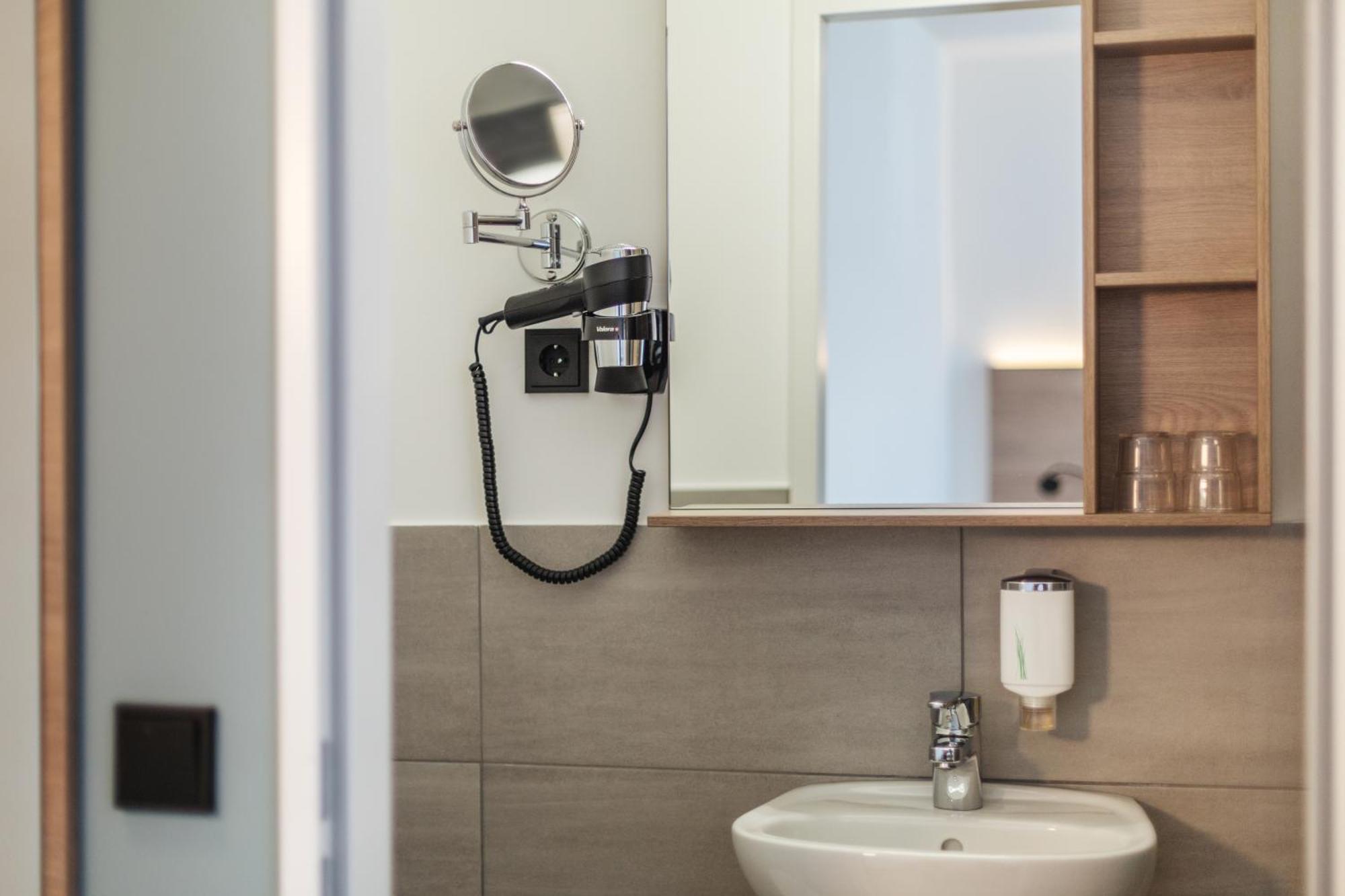 Garner Hotel Hamburg Nord By Ihg Екстериор снимка
