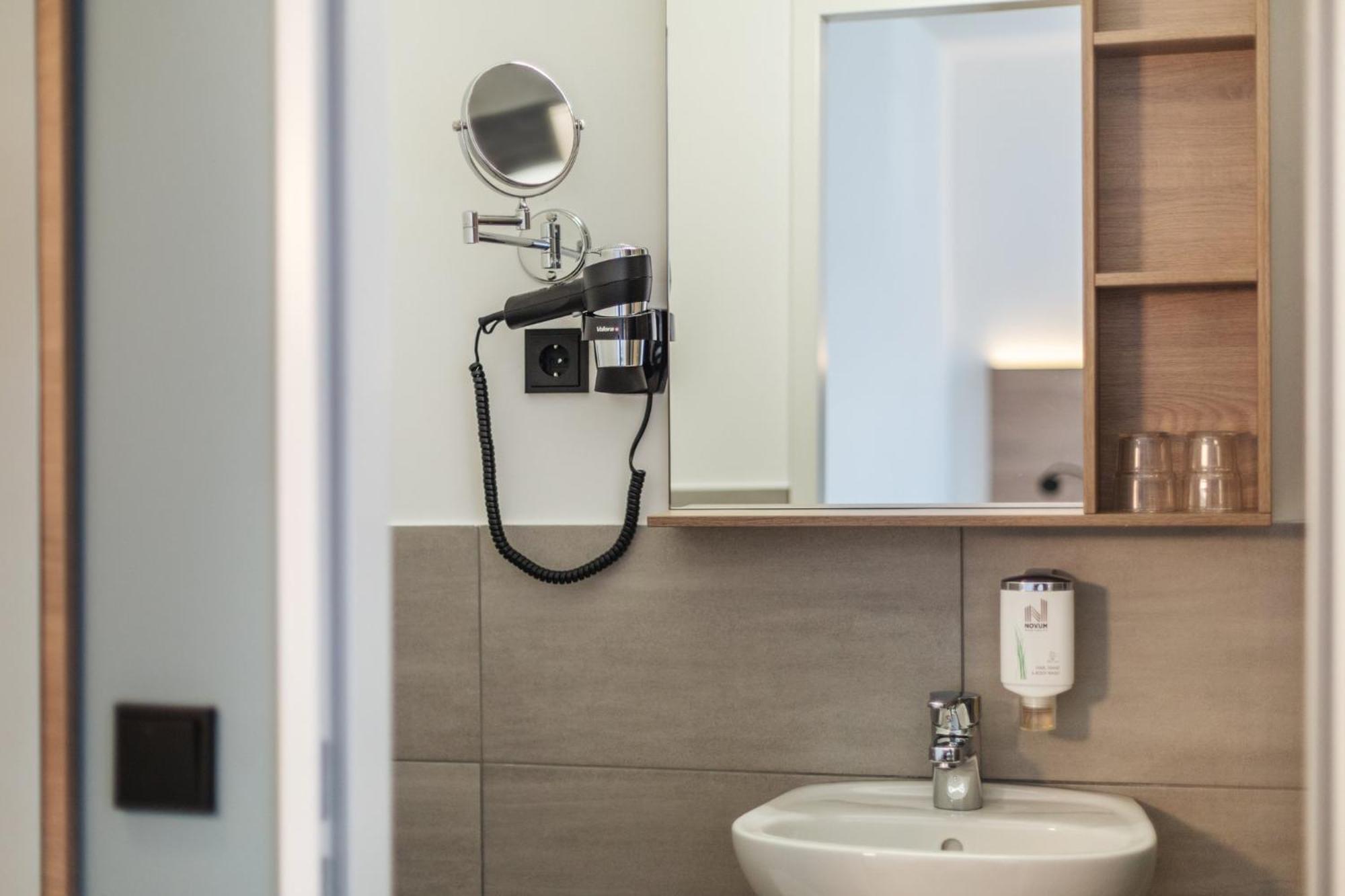 Garner Hotel Hamburg Nord By Ihg Екстериор снимка